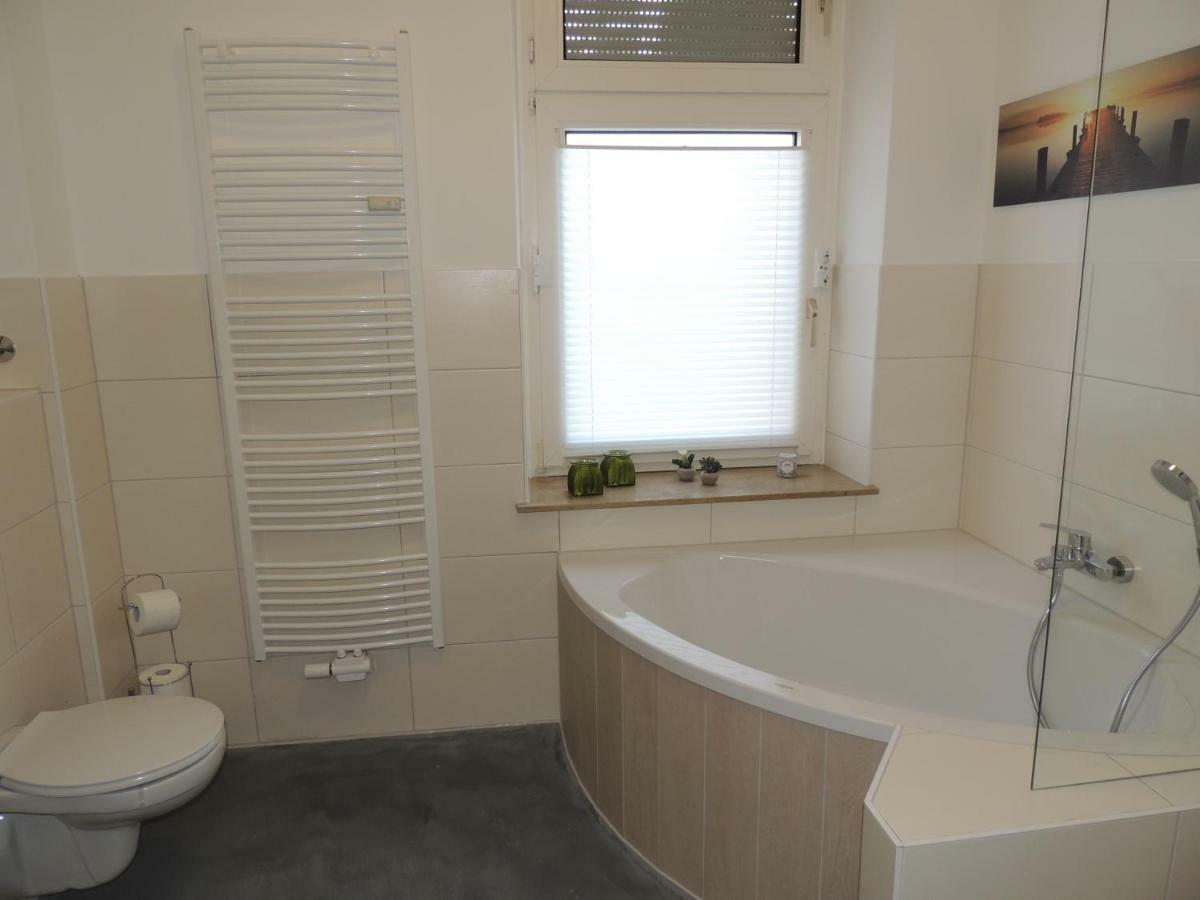 Zentrales Apartment In Gelsenkirchen Zewnętrze zdjęcie